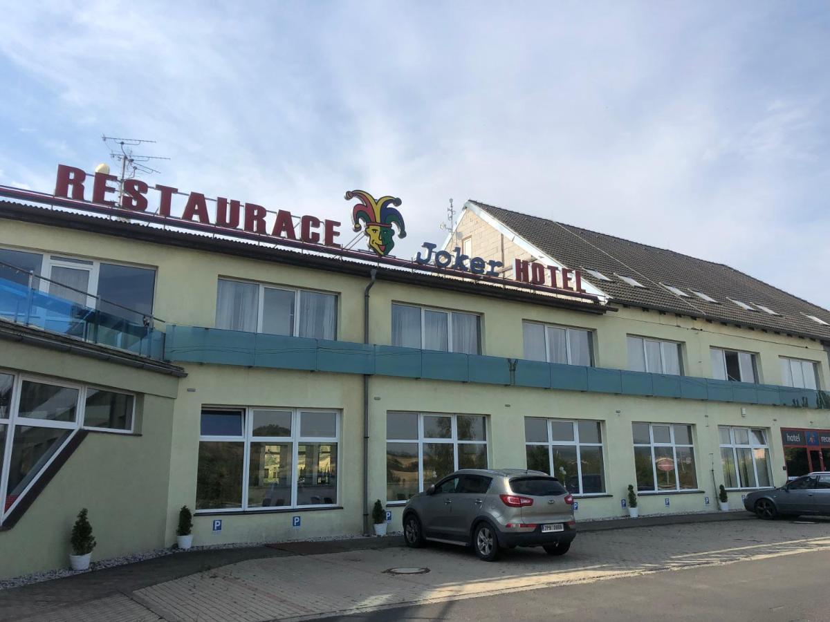 Hotel Joker Obrnice Exterior foto